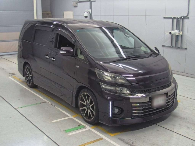 TOYOTA VELLFIRE 2012