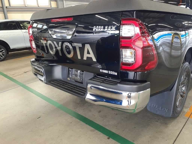 TOYOTA HILUX 2020