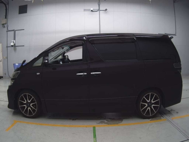 TOYOTA VELLFIRE 2012