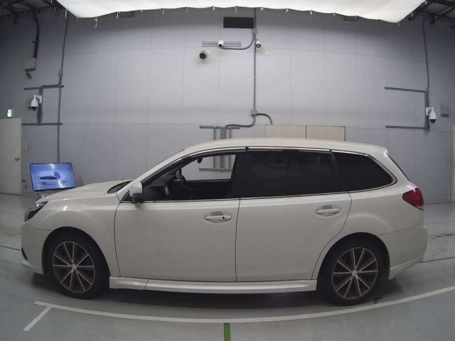SUBARU LEGACY 2012