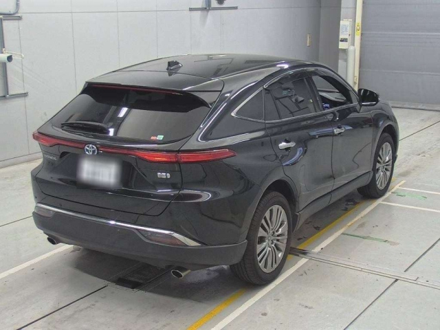 TOYOTA HARRIER 2022