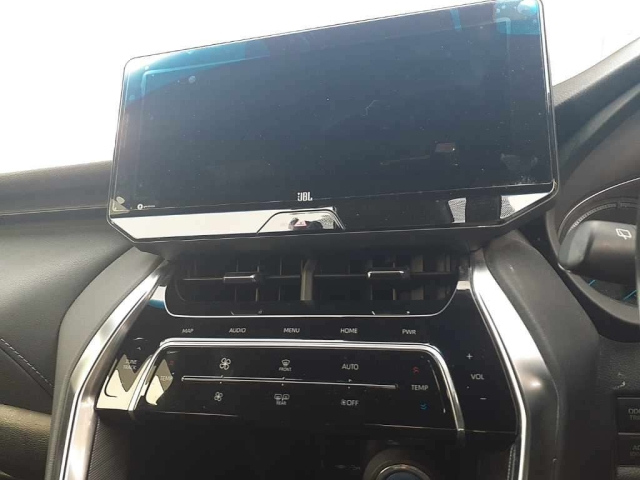 TOYOTA HARRIER 2022