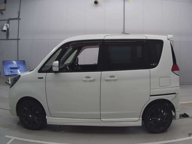 SUZUKI SOLIO 2012