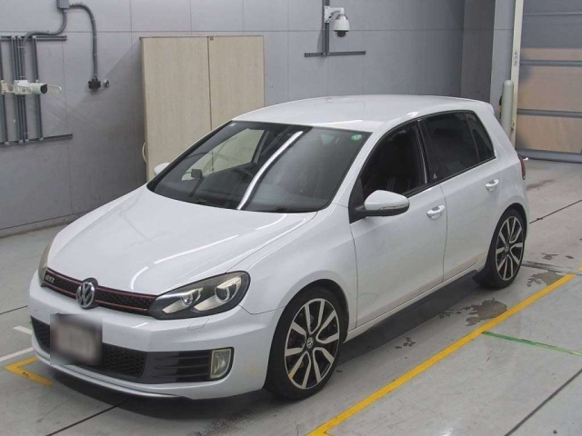 VOLKSWAGEN GOLF 2011
