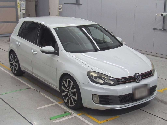 VOLKSWAGEN GOLF 2011