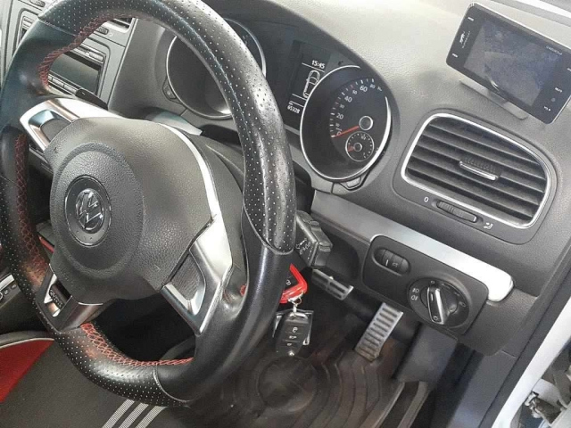 VOLKSWAGEN GOLF 2011