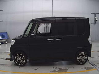 DAIHATSU TANTO 2014
