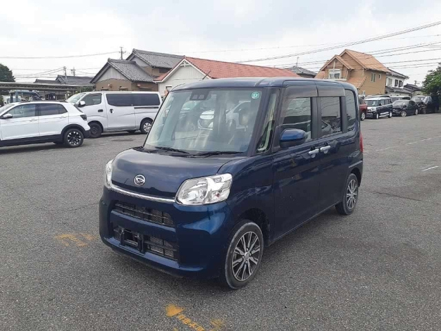 DAIHATSU TANTO 2019