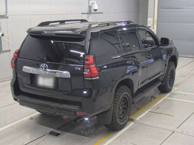 TOYOTA LAND CRUISER PRADO 2022