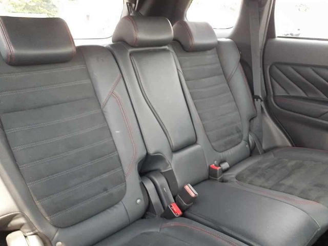 MITSUBISHI OUTLANDER PHEV 2020
