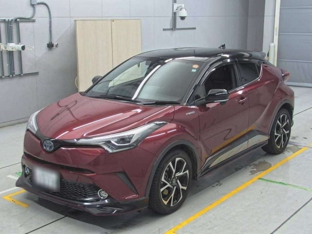 TOYOTA C-HR 2018