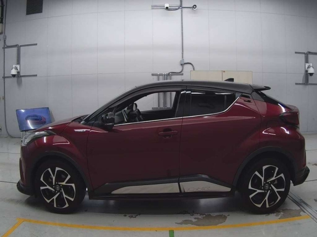 TOYOTA C-HR 2018