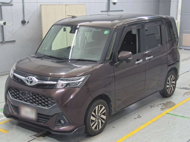 TOYOTA TANK 2017