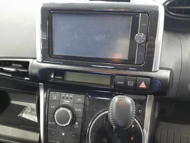 TOYOTA WISH 2014