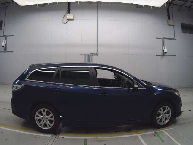 MAZDA ATENZA WAGON 2010