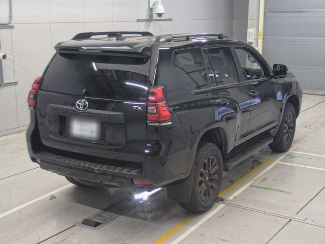 TOYOTA LAND CRUISER PRADO 2023