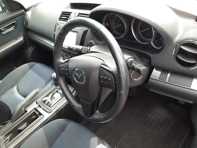 MAZDA ATENZA WAGON 2010