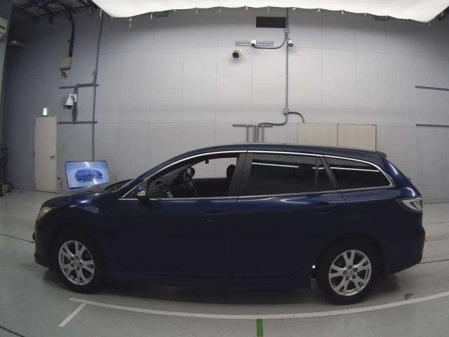 MAZDA ATENZA WAGON 2010