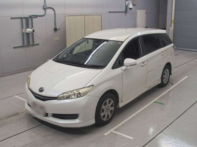 TOYOTA WISH 2012