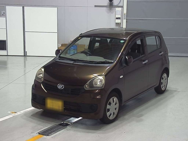 DAIHATSU MIRA E S 2015