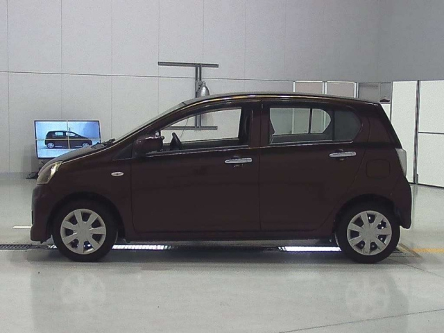 DAIHATSU MIRA E S 2015