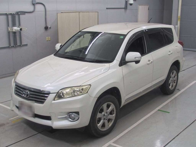 TOYOTA VANGUARD 2013