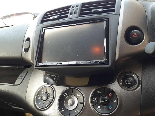 TOYOTA VANGUARD 2013