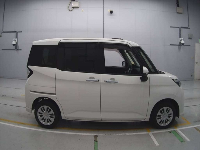 TOYOTA TANK 2018