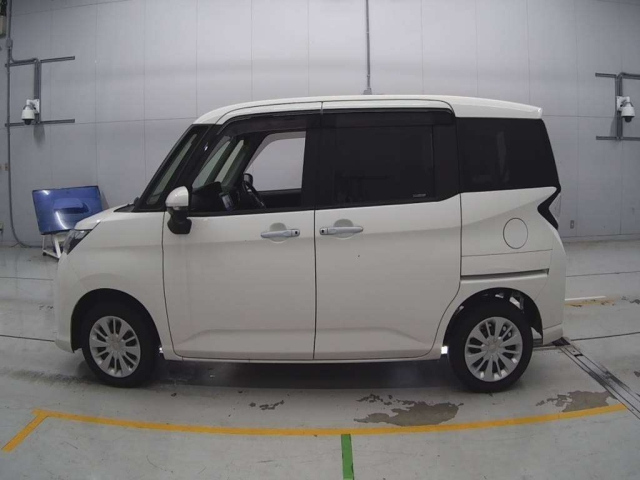 TOYOTA TANK 2018