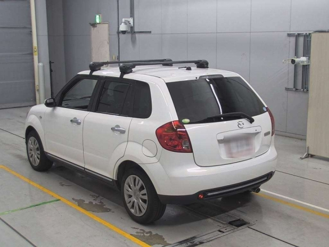 MAZDA VERISA 2013