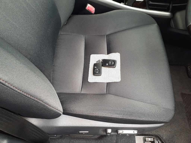TOYOTA SAI 2017