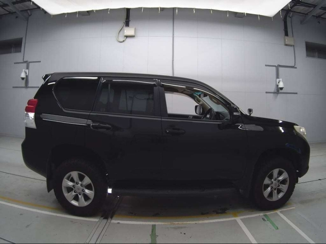 TOYOTA LAND CRUISER PRADO 2012