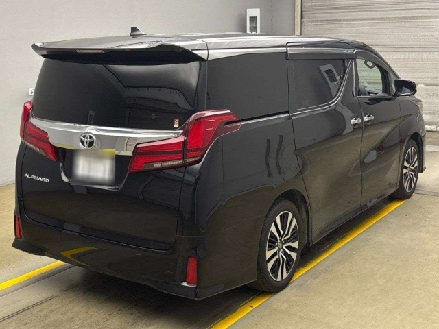 TOYOTA ALPHARD 2022