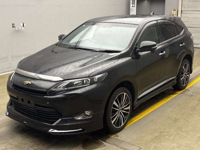 TOYOTA HARRIER 2016