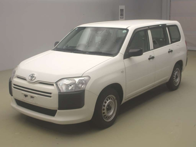 TOYOTA PROBOX 2020