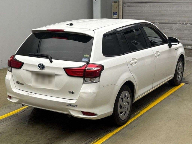 TOYOTA COROLLA FIELDER 2018
