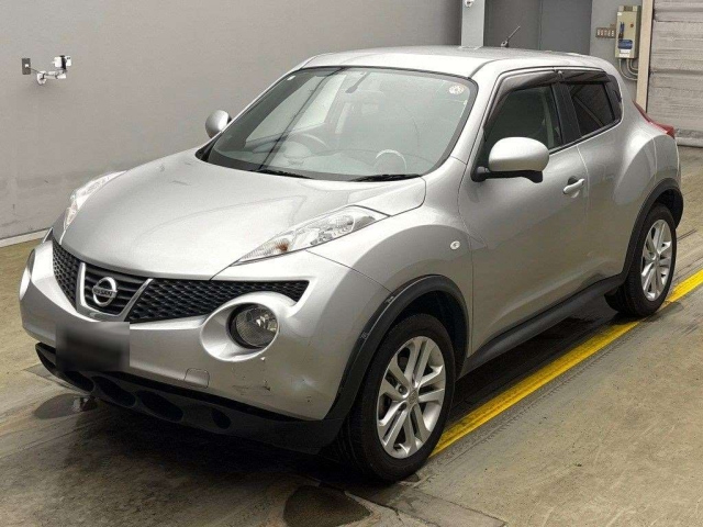 NISSAN JUKE 2010