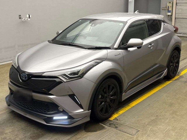 TOYOTA C-HR 2018