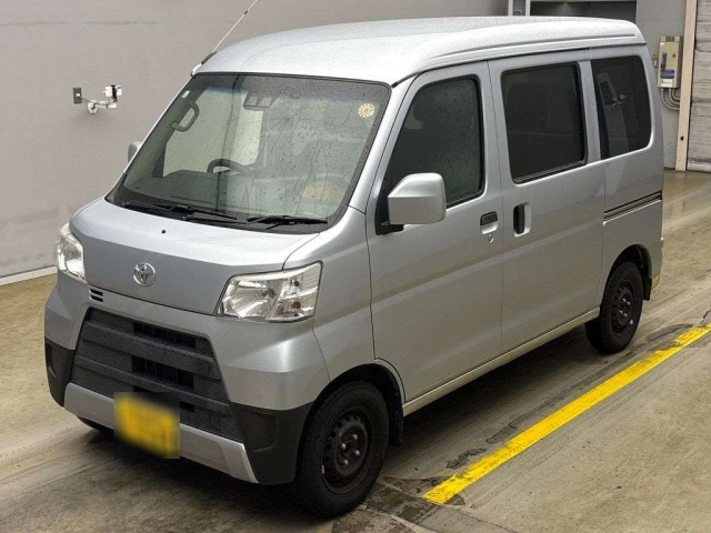 TOYOTA PIXIS VAN 2018