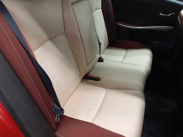 TOYOTA SAI 2015
