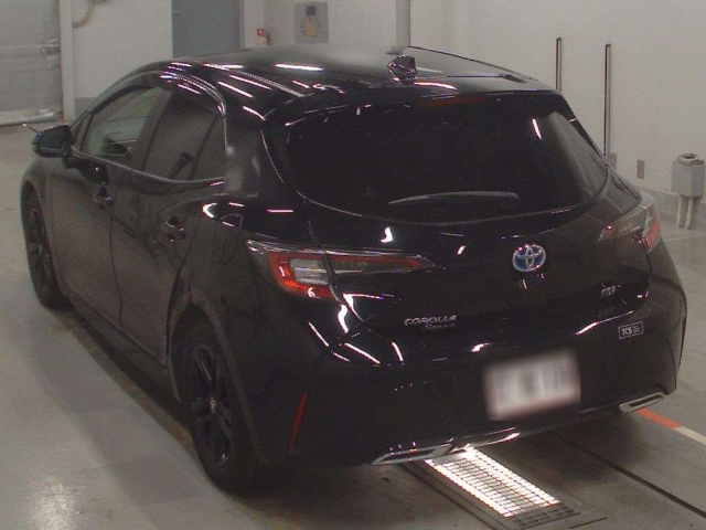 TOYOTA COROLLA SPORT 2021