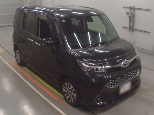 TOYOTA TANK 2017