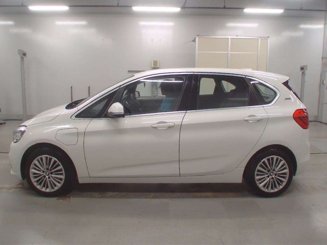 BMW 2 SERIES 2016