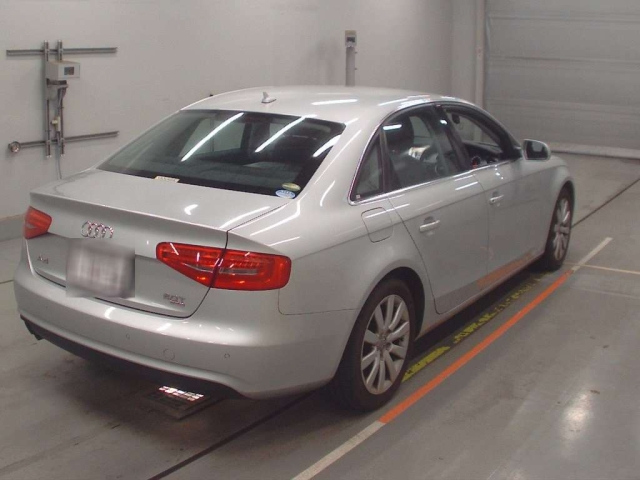 AUDI A4 2013