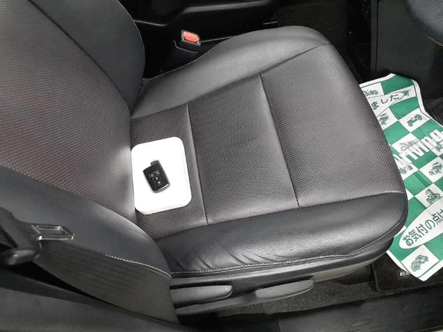 TOYOTA ESQUIRE 2015