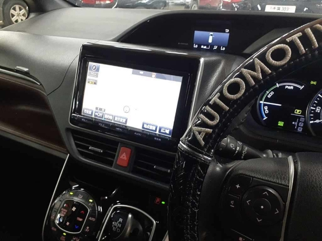 TOYOTA ESQUIRE 2015