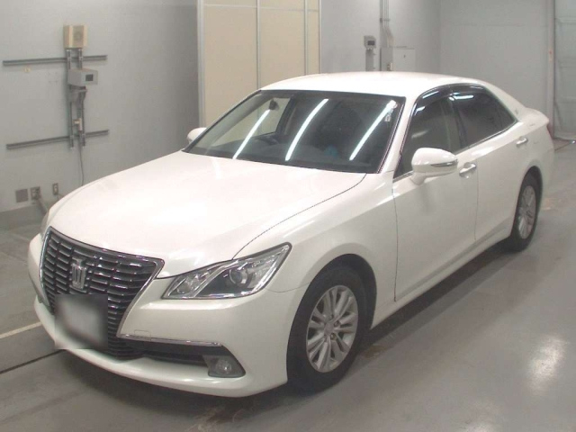 TOYOTA CROWN 2012