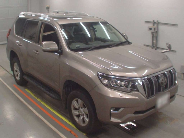 TOYOTA LAND CRUISER PRADO 2017