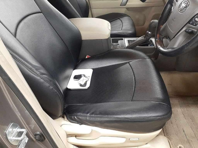 TOYOTA LAND CRUISER PRADO 2017
