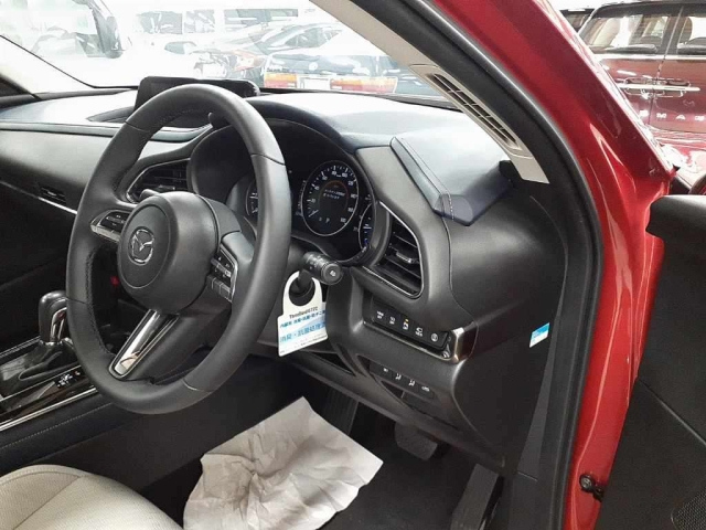 MAZDA CX-30 2019